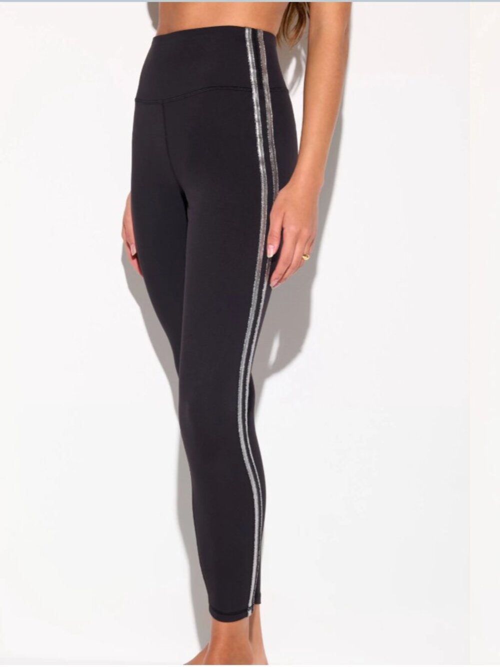 Spiritual Gangster Nirvana Remi Legging 7/8 Legging NWT Black & Silver